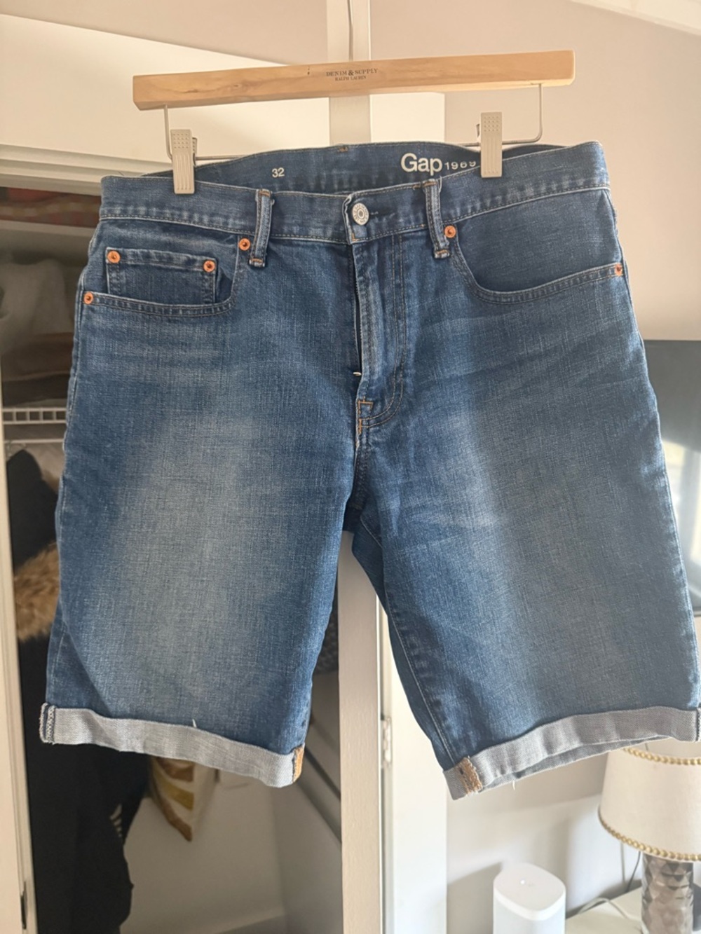 GAP Men's Medium Blue Denim Jean Shorts